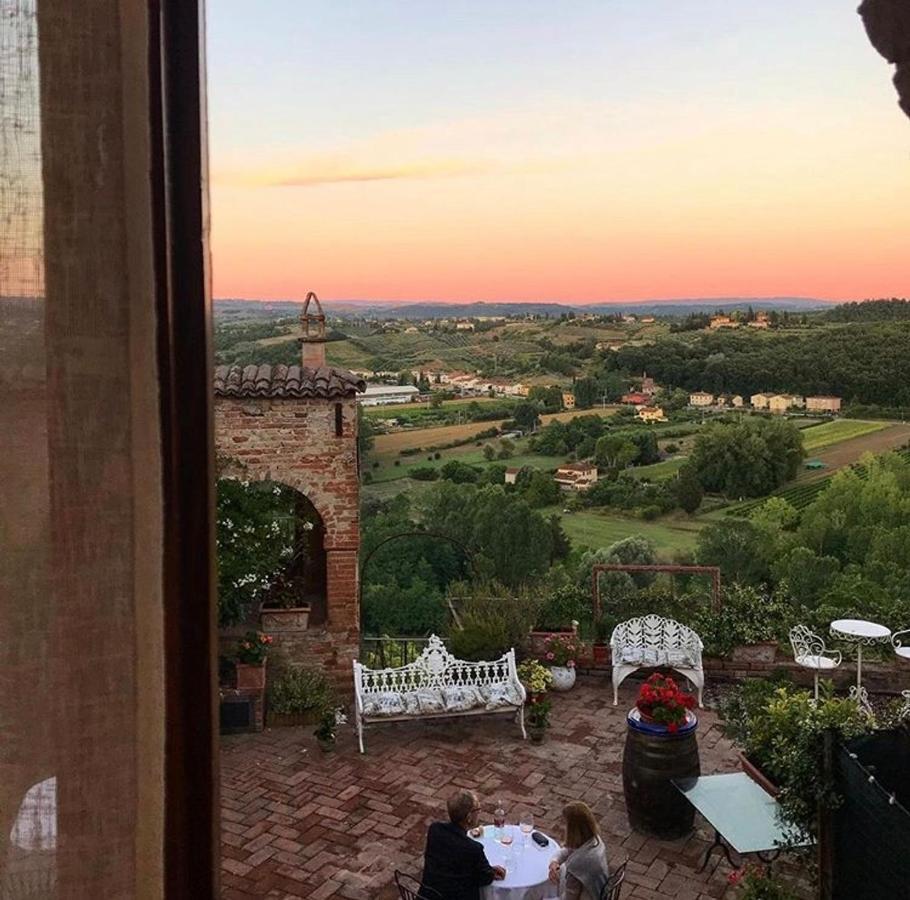 B&B Osteria Del Vicario Чертальдо Экстерьер фото