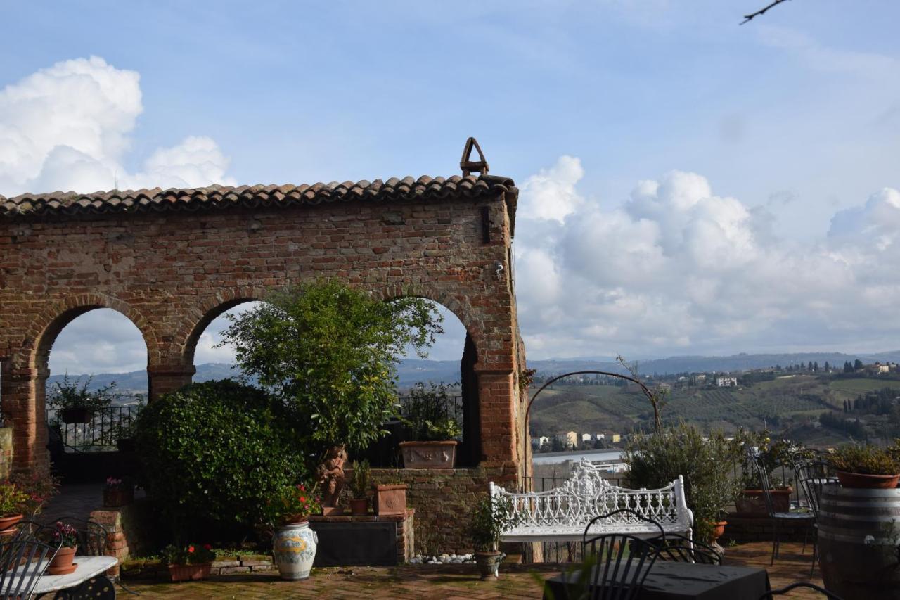 B&B Osteria Del Vicario Чертальдо Экстерьер фото