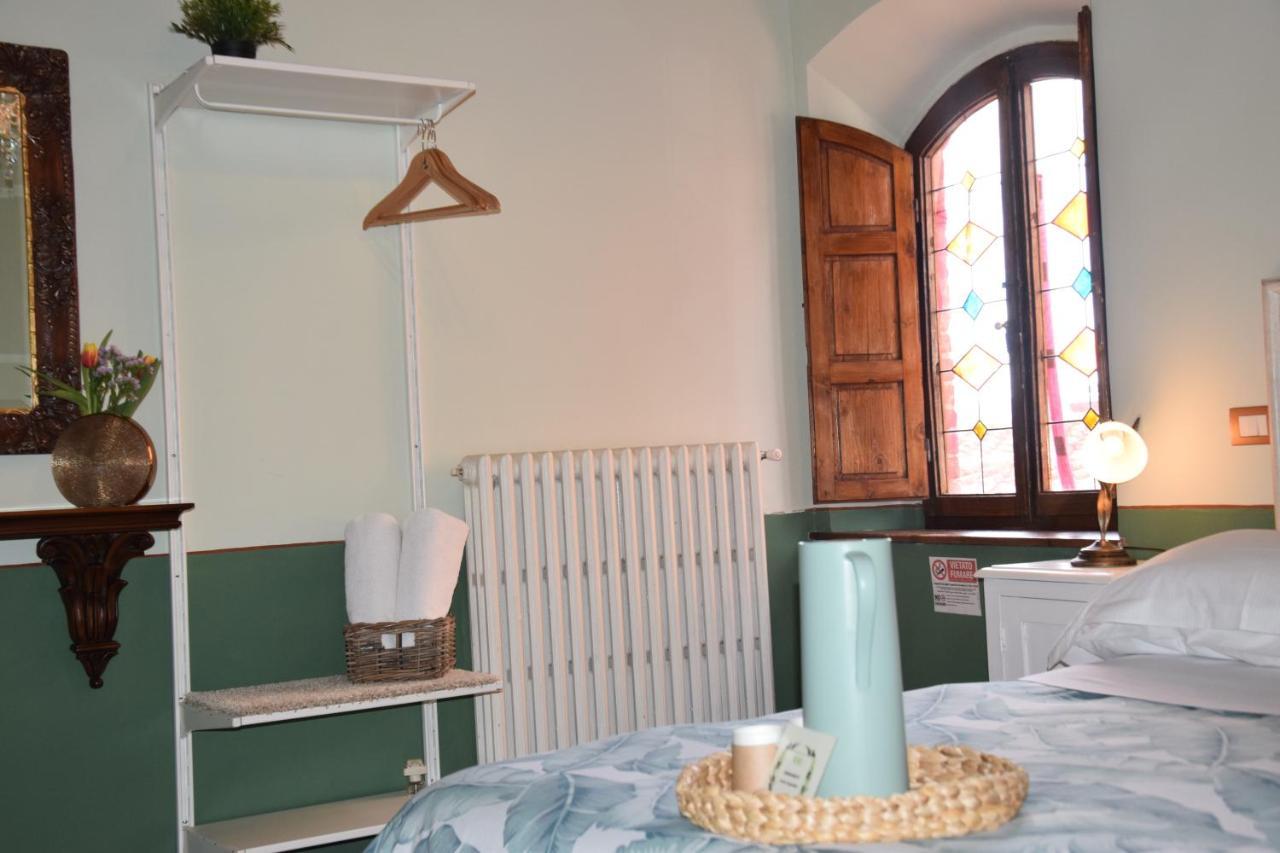 B&B Osteria Del Vicario Чертальдо Экстерьер фото