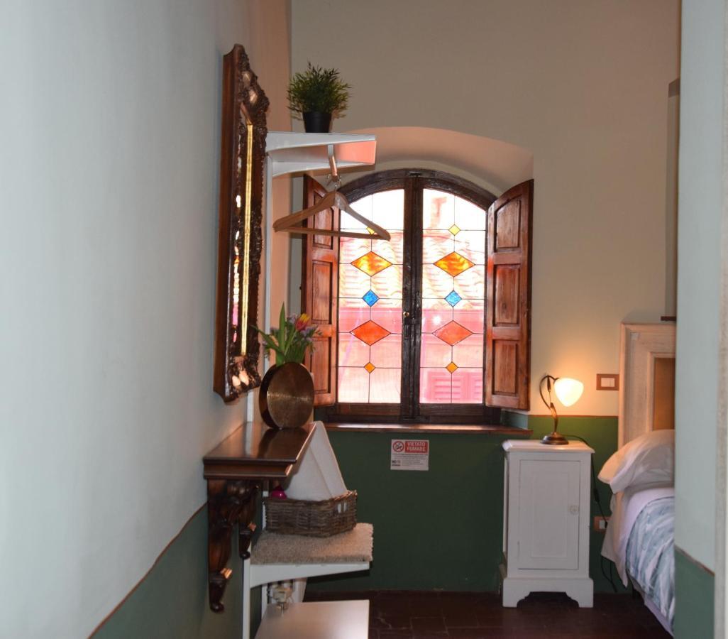 B&B Osteria Del Vicario Чертальдо Экстерьер фото